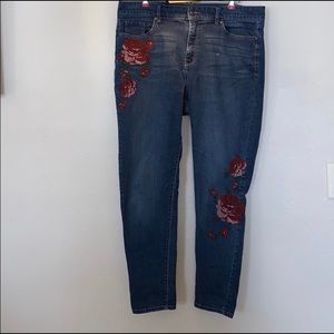 Gloria Vanderbilt Slimming Effect Jeans